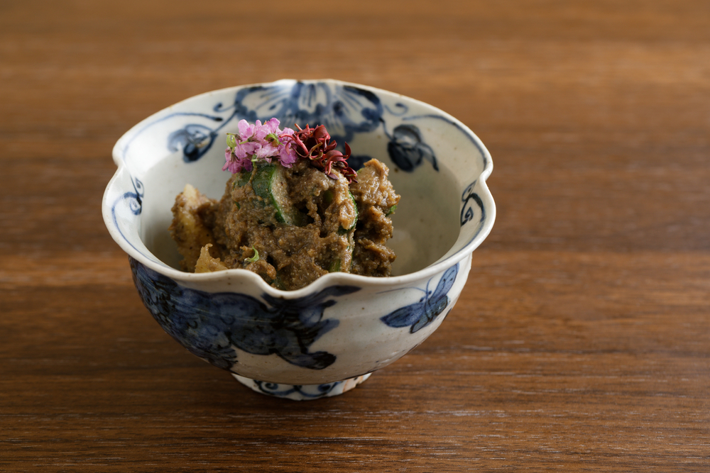 大阪『和食とお酒 蒼』の鮎で和えた水茄子とキュウリ