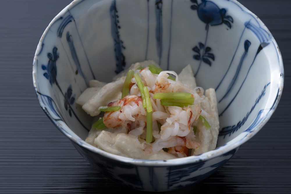 京都『瓢亭』のズイキの松の実和え