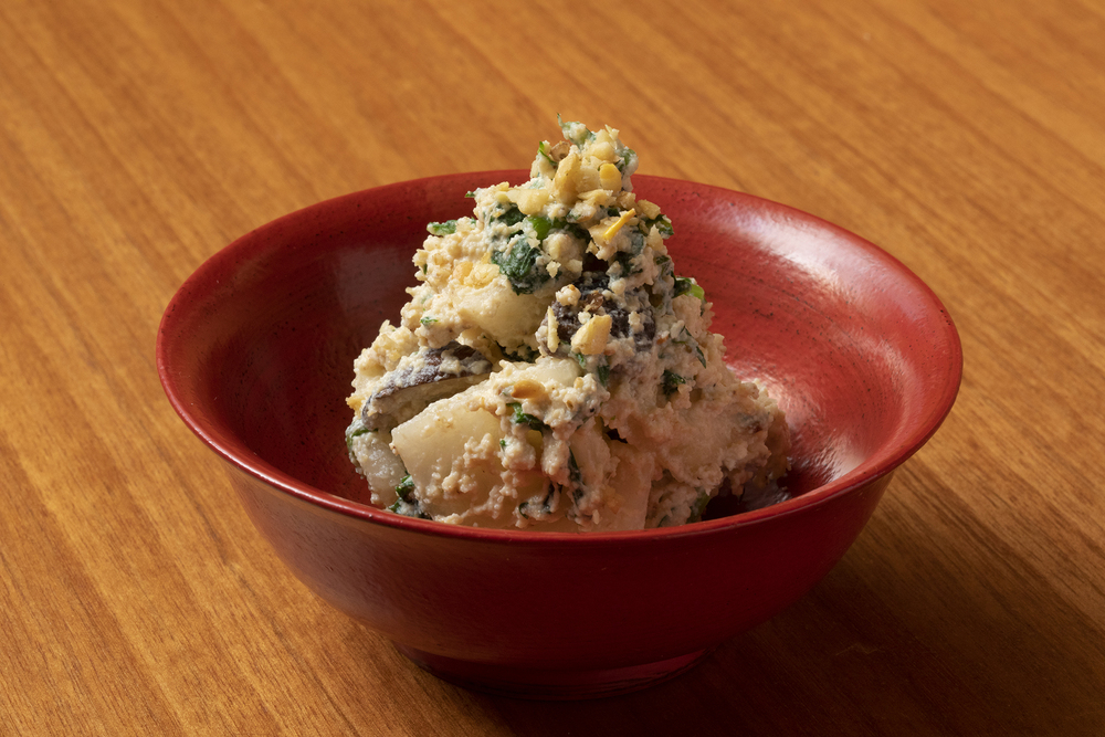大阪『酒や肴 よしむら』の原木椎茸 青菜 果物の白和え