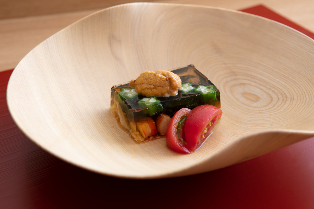 東京『日本料理 たかはし』の夏の翡翠ゼリー