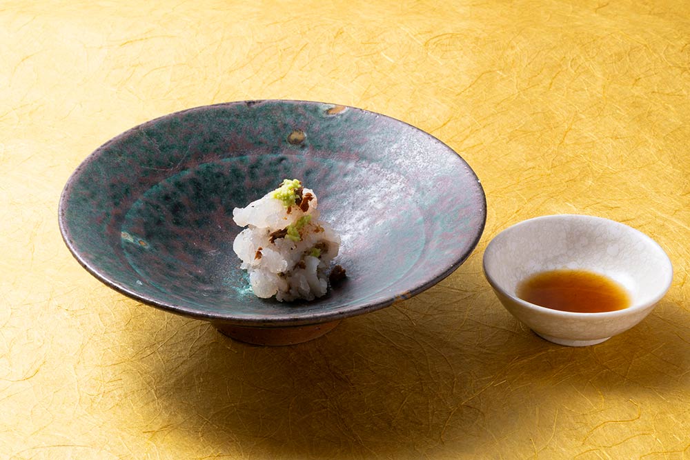 『和亨』杉本 亨さん作「秋鱧の鯖へしこ和え 淡口割り醤油」