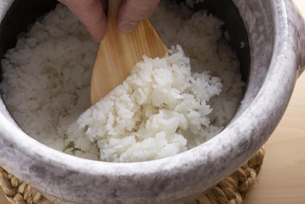 土鍋で炊いた、炊き立てのご飯